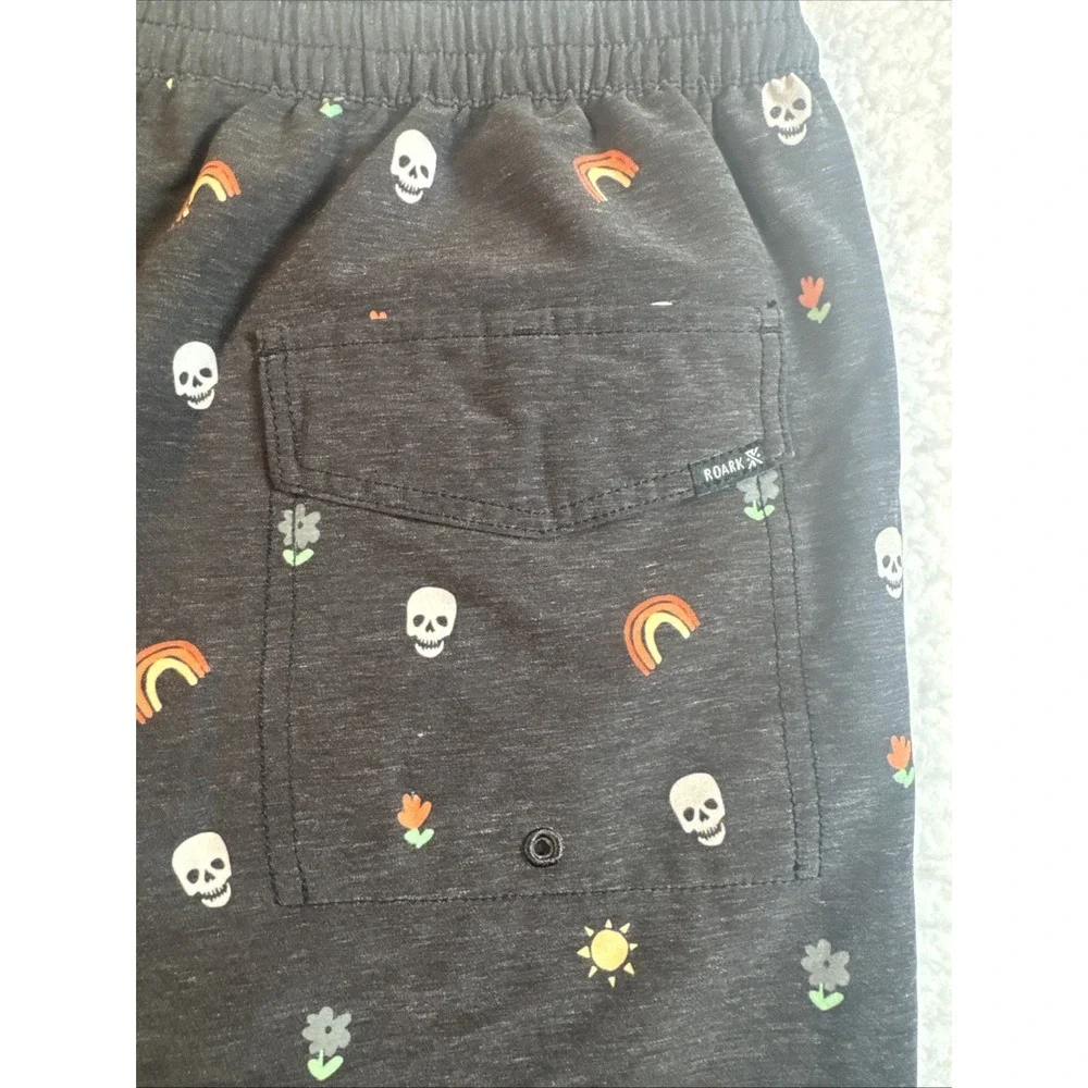 Roark Shorey Black Rainbow And‎ Skull Elastic Waist Trunks Mens L